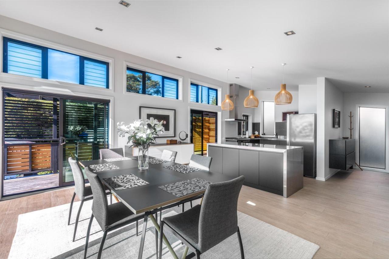 Taonga With Sea Views By Waiheke Unlimited Villa Oneroa Exterior foto