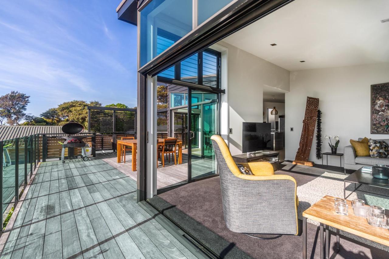 Taonga With Sea Views By Waiheke Unlimited Villa Oneroa Exterior foto